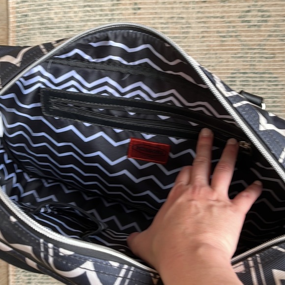 NWOT Missoni for Target Chevron Large Travel Tote Carry On Weekender - Picture 3 of 5